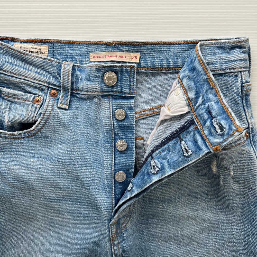 Levi’s Ribcage Premium Denim Jeans Straight Ankle Distressed High Waist 26 / 8 - Picture 8 of 15
